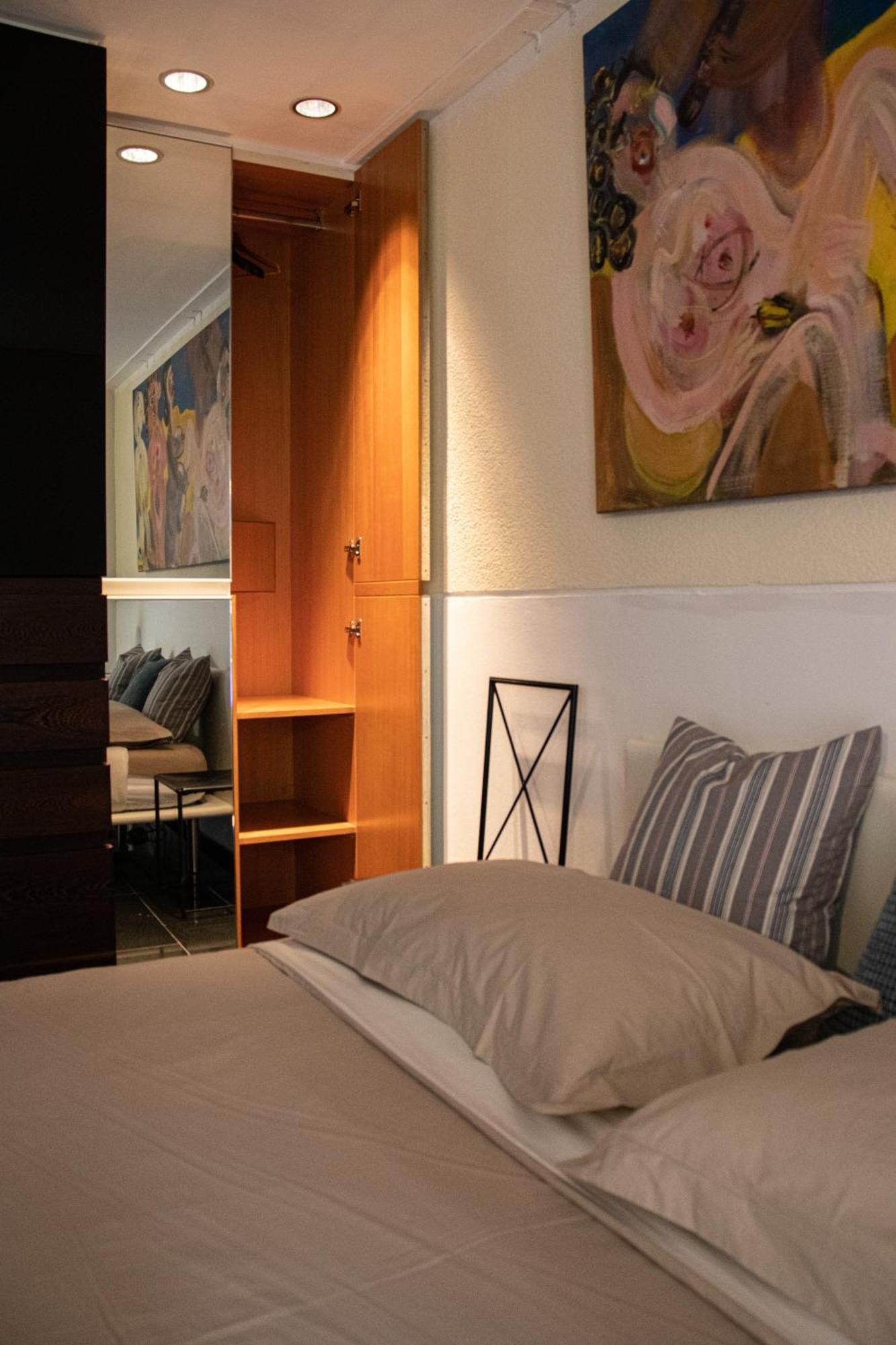 Luxury Suite 2 Min Dal Politeama Palermo Exterior photo