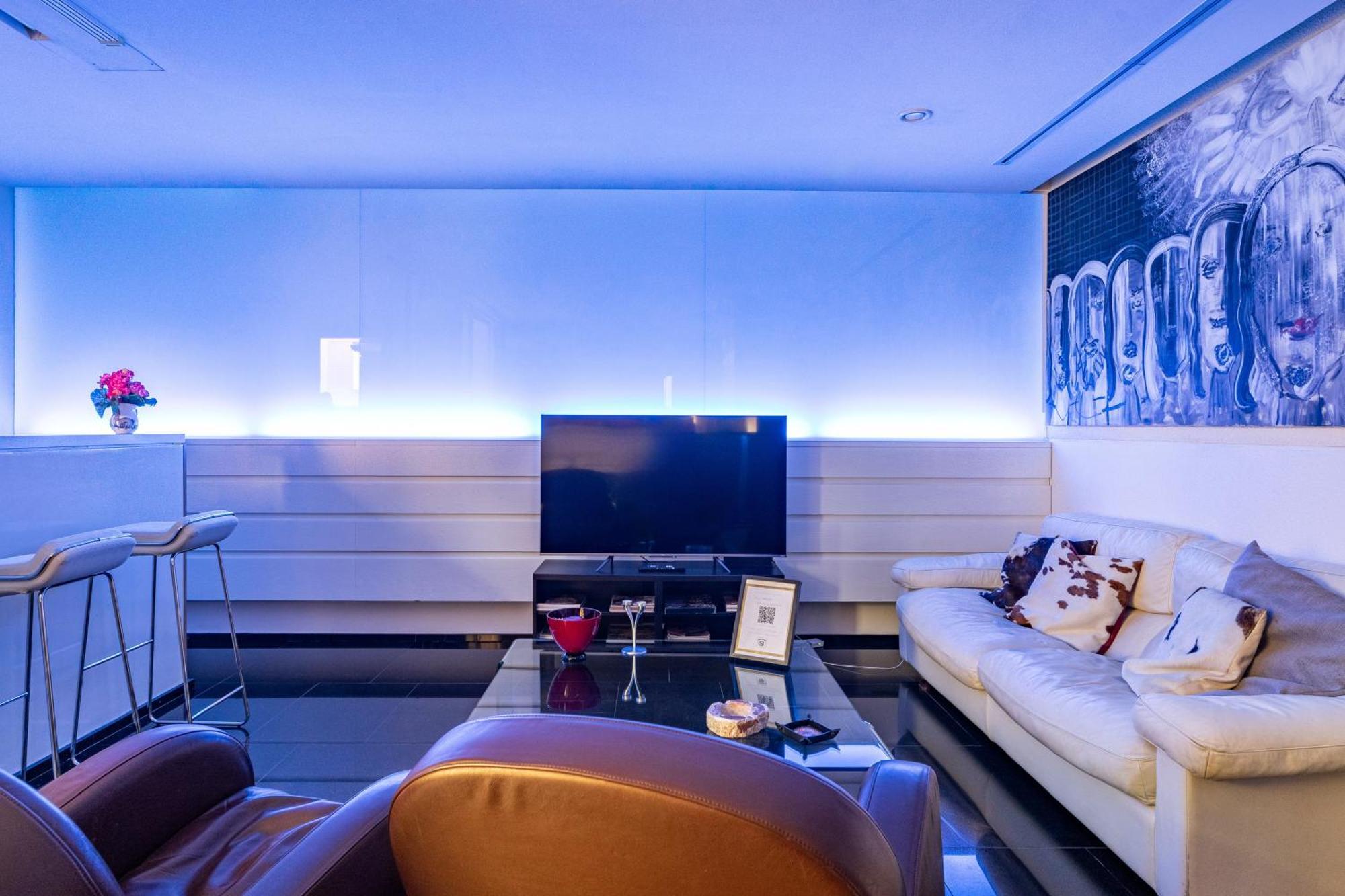 Luxury Suite 2 Min Dal Politeama Palermo Exterior photo
